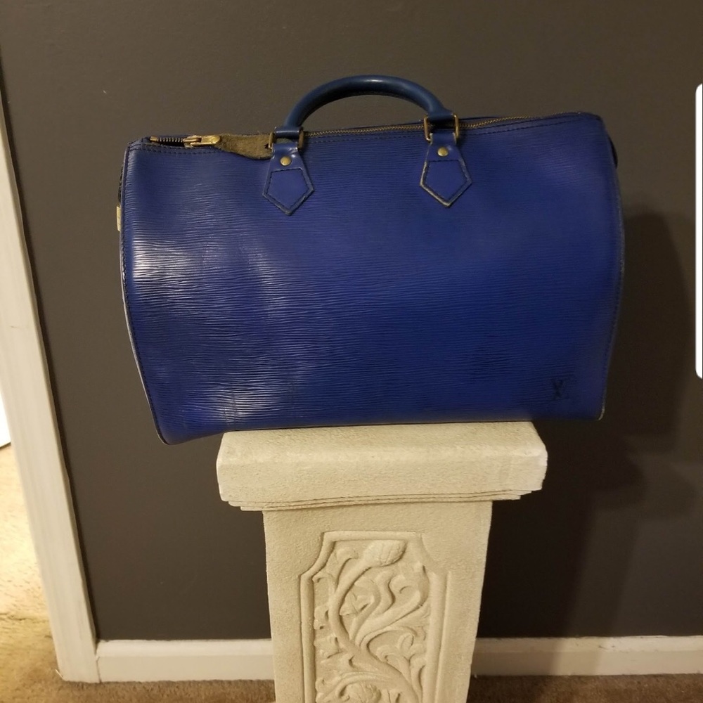 SOLD Blue epi speedy 35